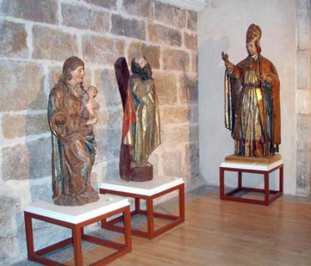 Vista parcial  de Arte Sacro