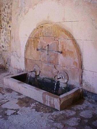 Caños de la Fuente de La Nevera