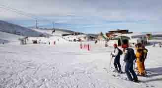 Imagen Las estaciones de La Pinilla y Navacerrada esperan una buena afluencia de esquiadores el fin de semana