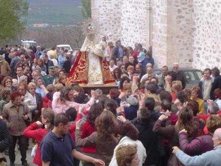 Imagen ROMERÍA DE LA VIRGEN DE HONTANARES EN MAYO